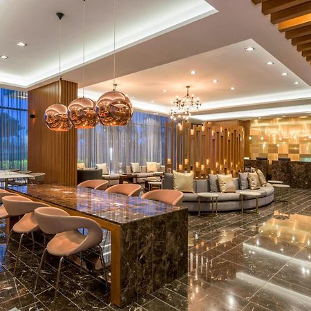 Courtyard By Marriott Bogota Airport Hotel Екстериор снимка