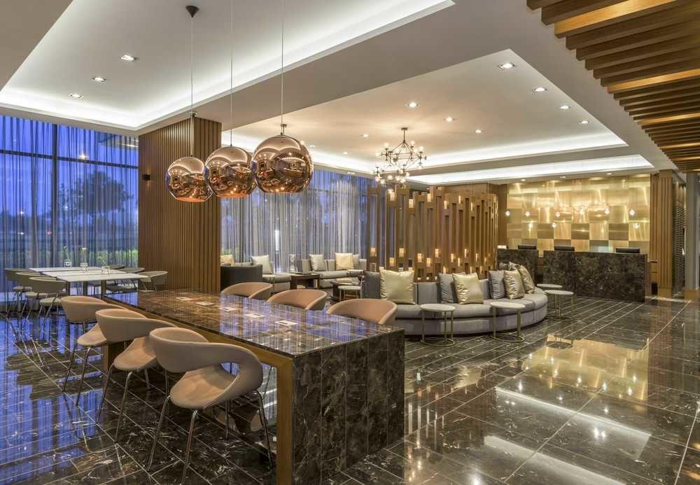 Courtyard By Marriott Bogota Airport Hotel Екстериор снимка