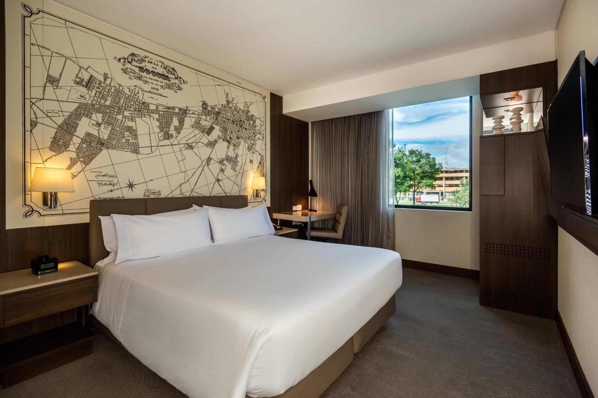 Courtyard By Marriott Bogota Airport Hotel Екстериор снимка